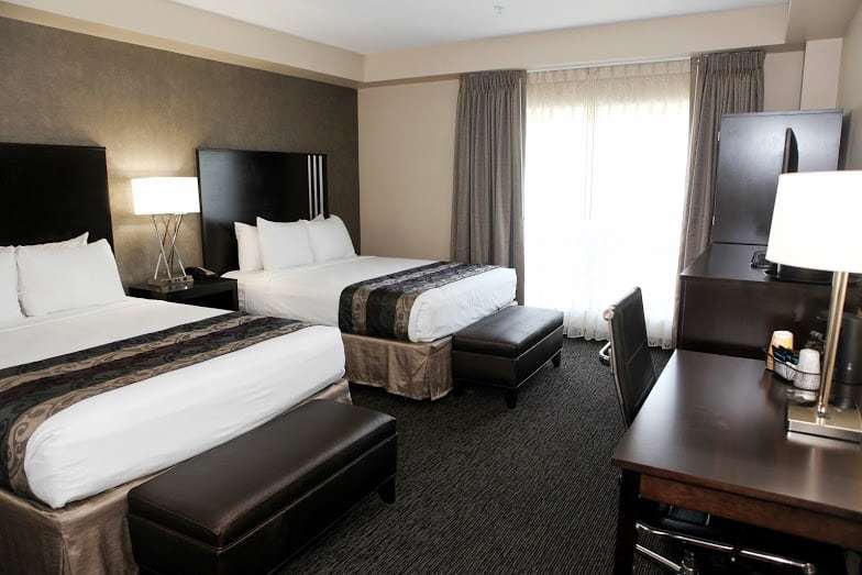 Where to stay near Disneyland. Luxury suites facing the Disneyland Resort. Photo courtesy Grand Legacy At The Park. 
