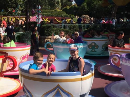 Kids riding teacups!