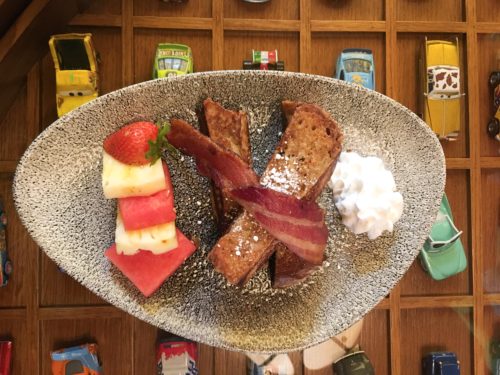 Lamplight Lounge kid brunch
