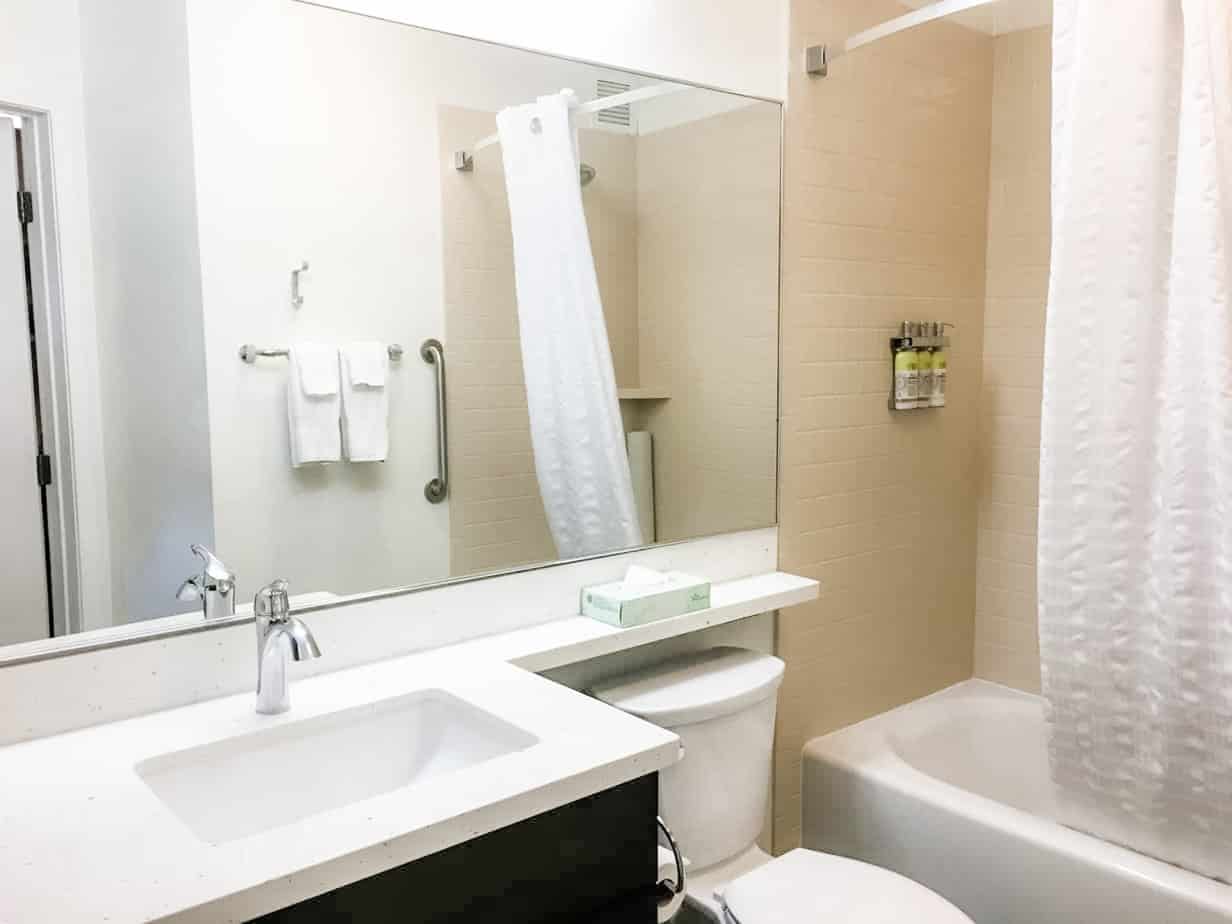 Candlewood Suites Anaheim: Affordable Stay Near Disneyland