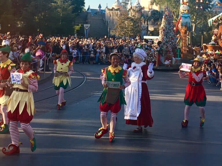 Christmas at Disneyland - The Happiest Blog on Earth