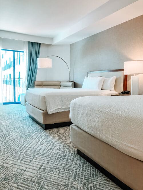 Courtyard Anaheim Theme Park Entrance guest room Courtyard Anaheim Theme Park Entrance guest room