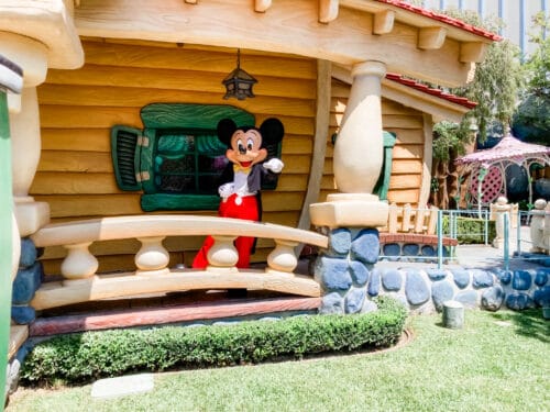 Mickey Mouse toon town