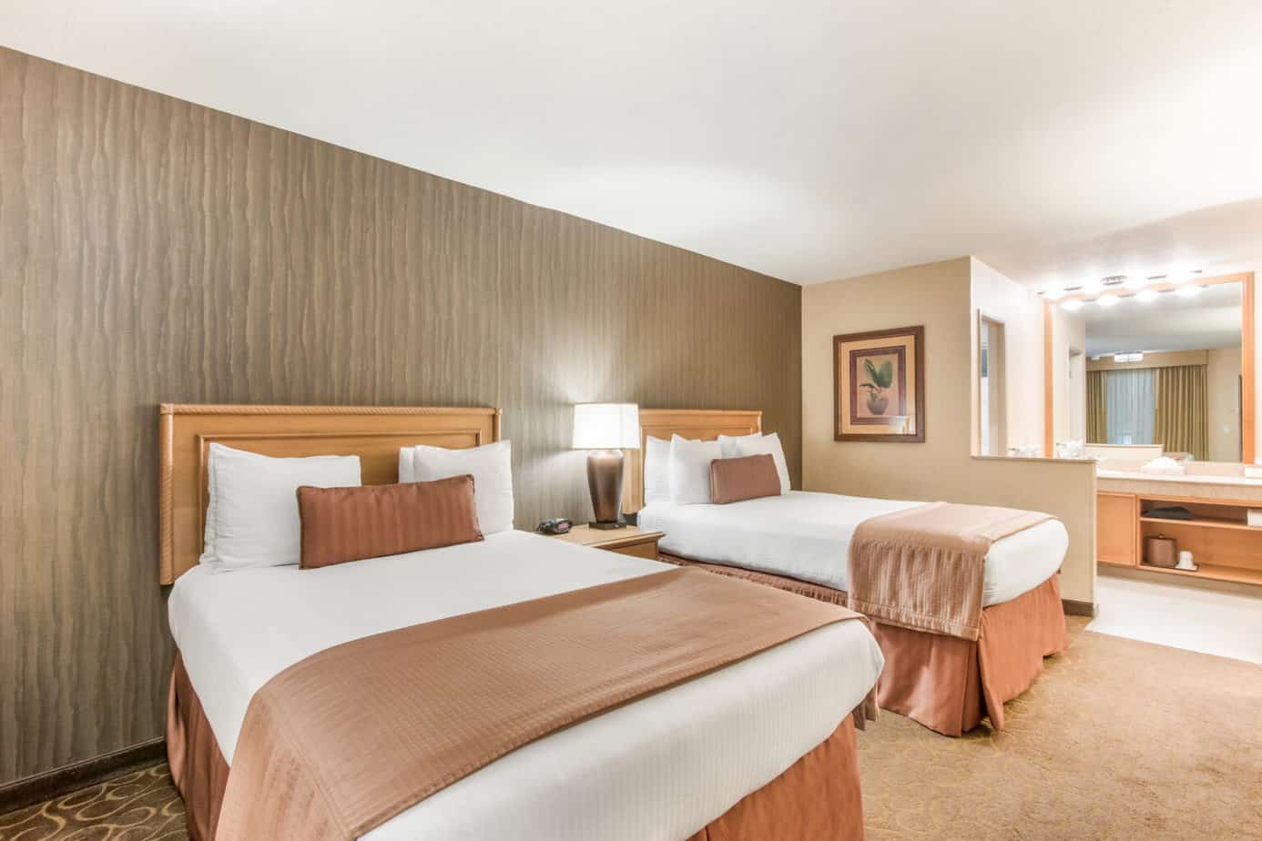 10 Best Budget Disneyland Hotels in Anaheim