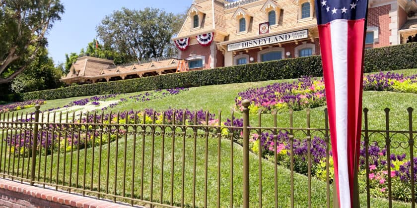 Coolest Tips for Disneyland in July—Events, Tips and Strategies
