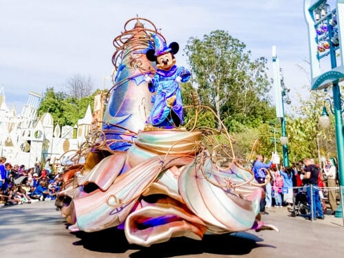 Mickey Mouse float Magic Happens