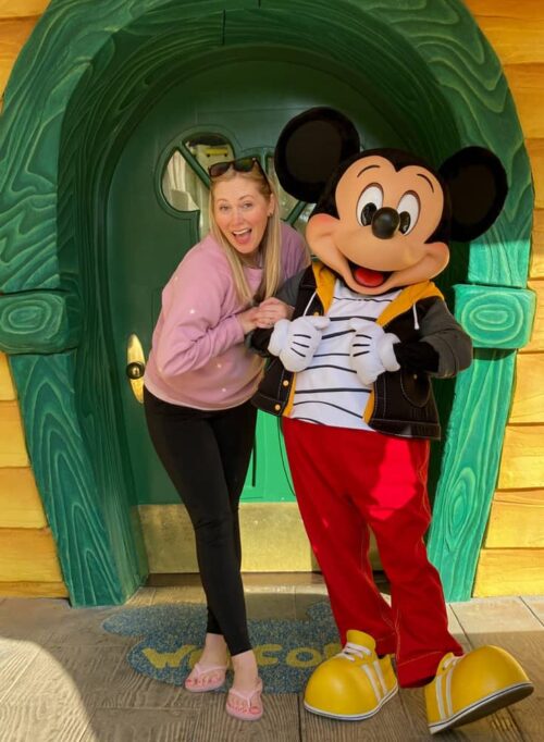 Jessica and Mickey Mouse Toontown