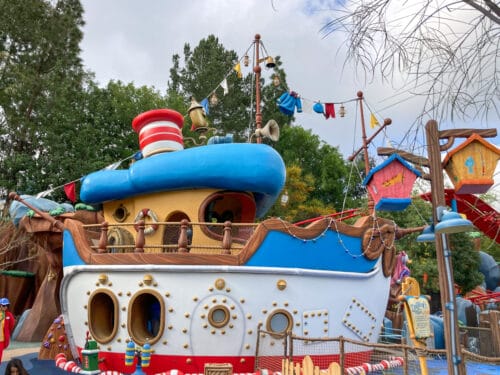 Toontown Donalds Boat