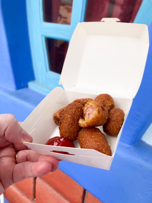 Toontown Kids Meals corn dog Toontown Kids Meals corn dog