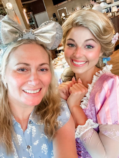 Jessica and Rapunzel Disneyland Jessica and Rapunzel Disneyland