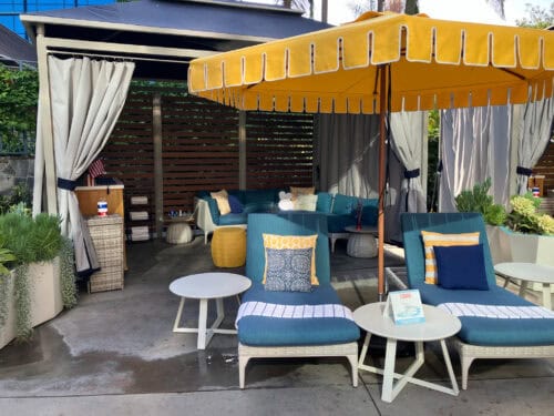 Cabanas Disneyland Hotel pool