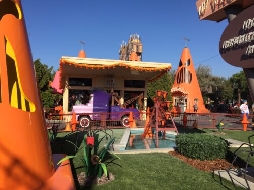 Cozy Cone Motel Halloween Time