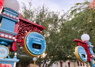 Disneyland Lightning Lane