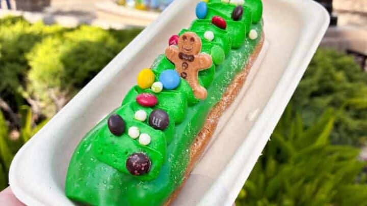 Holiday M&M’S Éclair